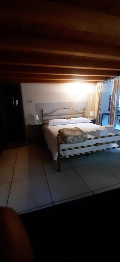Un Loft Solo Per I Tuoi Occhi Lejlighed Bergamo Eksteriør billede